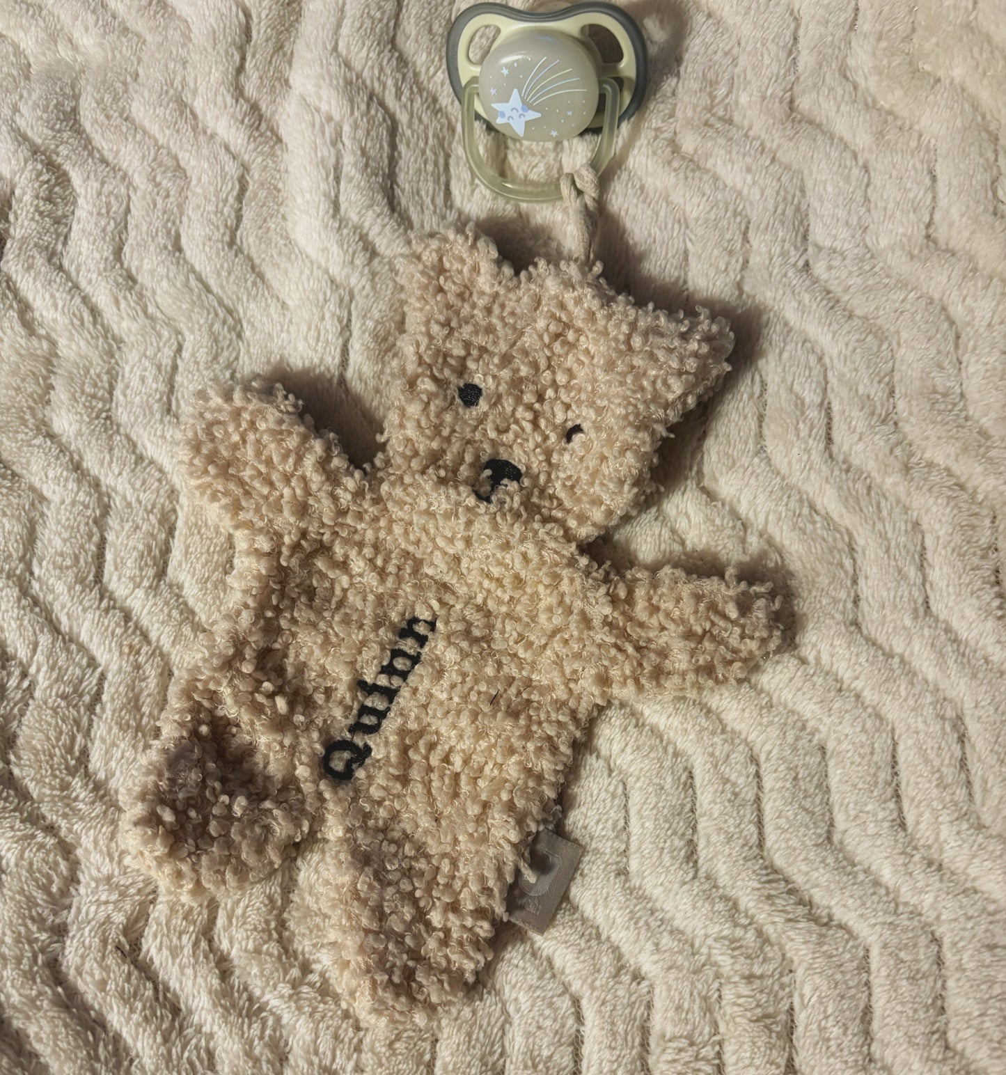 Speendoekje Teddy Bear geborduurd met naam Jollein