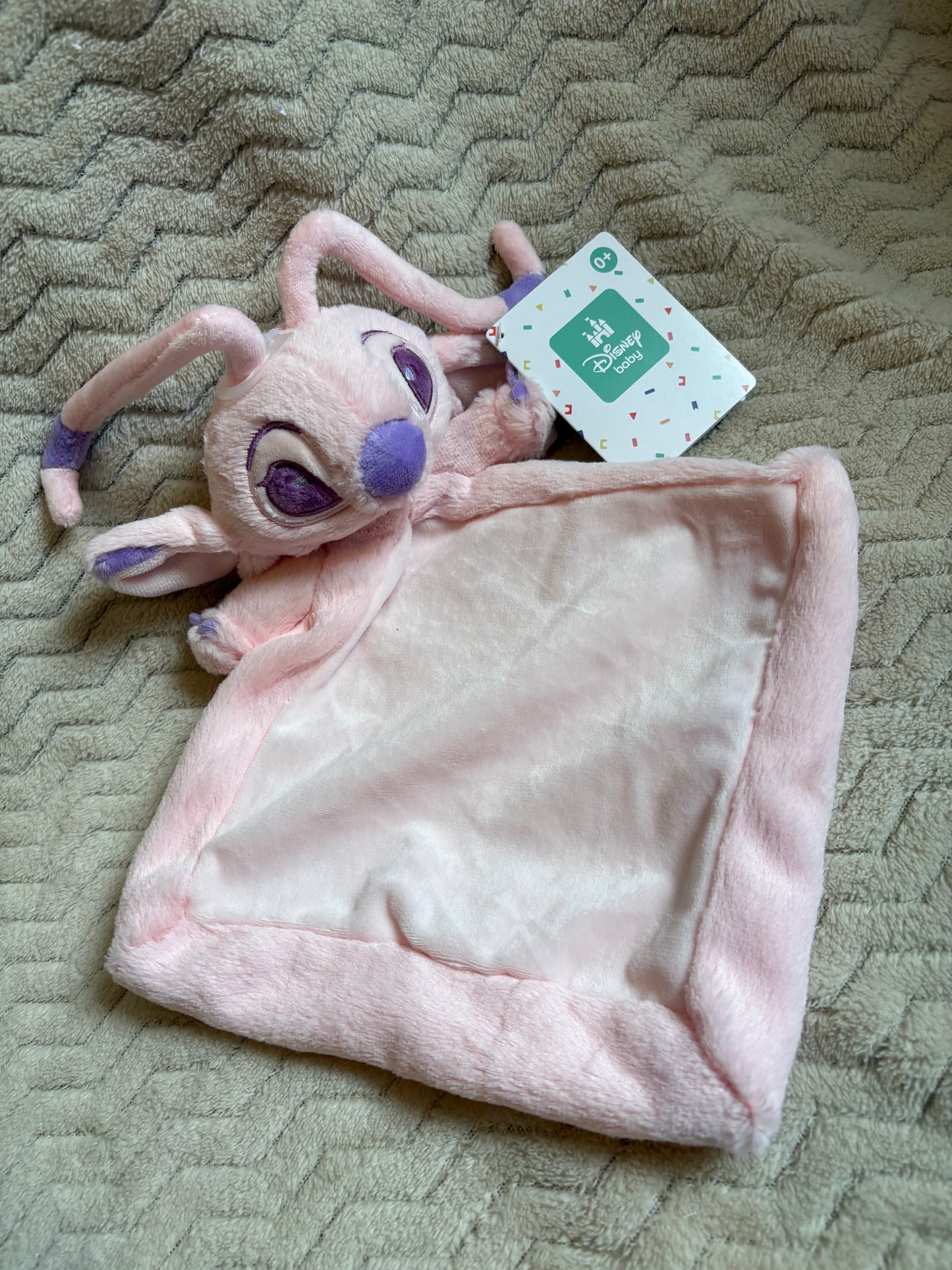 Angel van Stitch tutteldoekje zacht roze