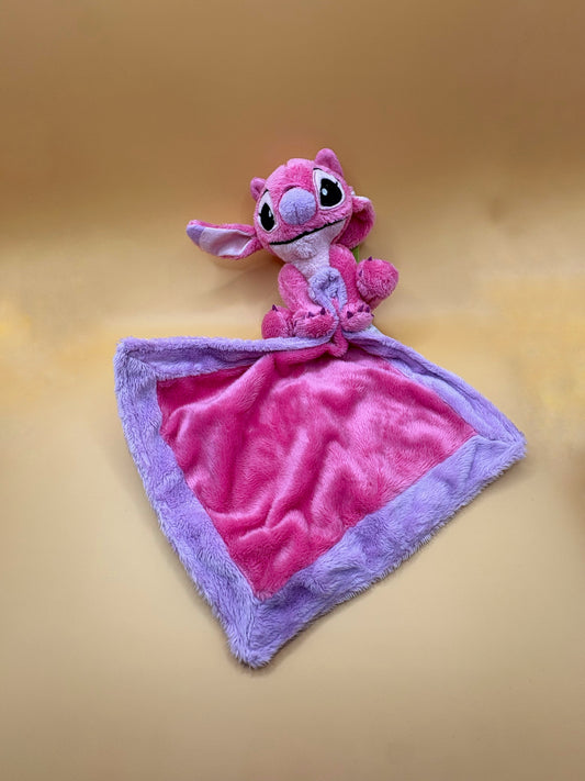 Angel van Stitch tutteldoekje Roze