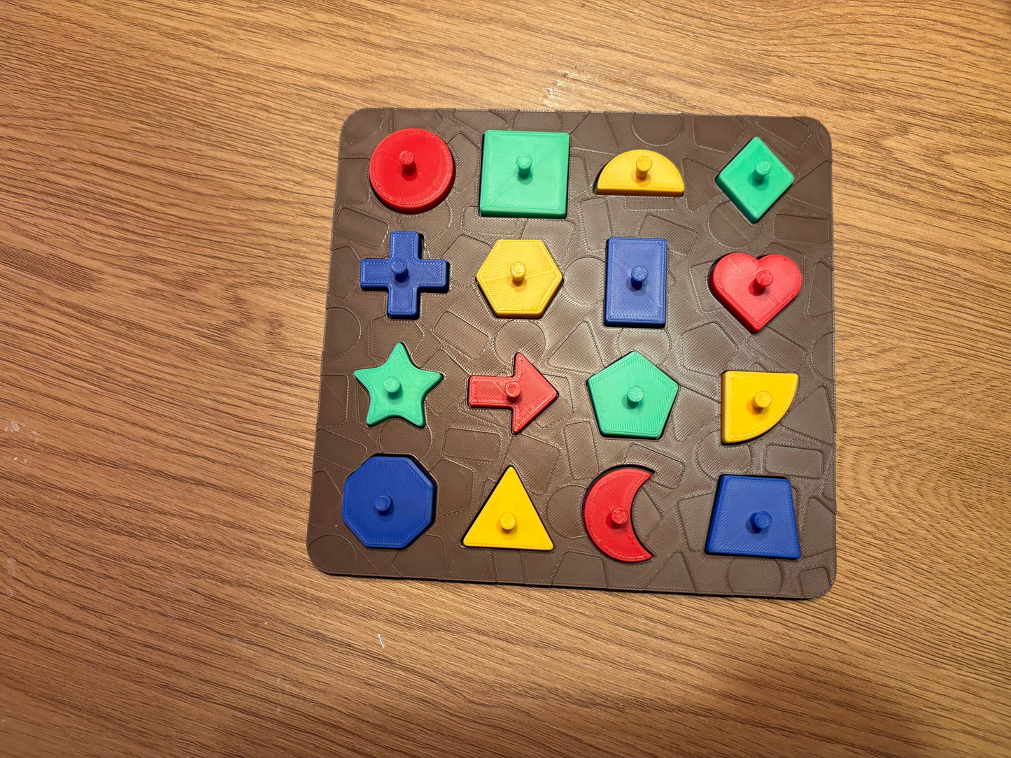 Puzzel vormen en kleuren 3+