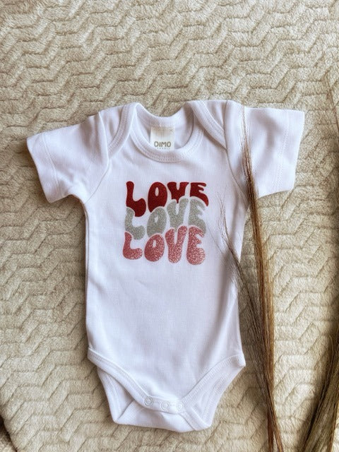 Romper Valentijn "Love, Love, Love"